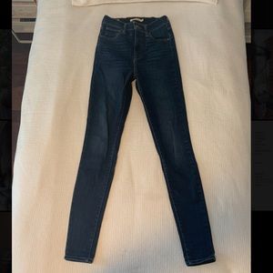 Levi’s High Rise Slim Jeans